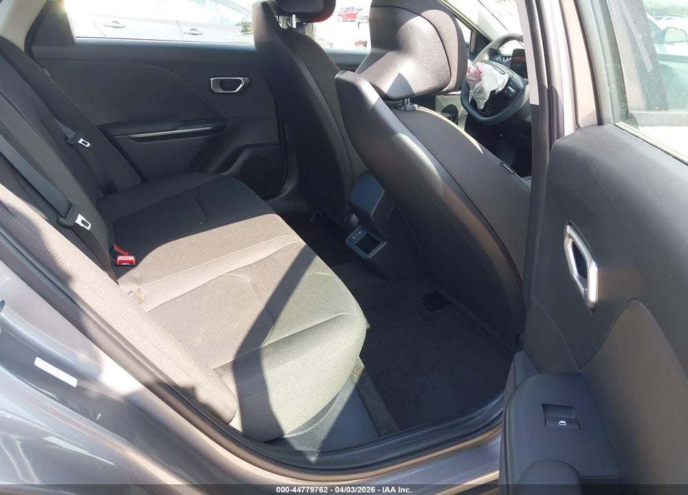 2026 KIA K4 LXS VIN: 3KPFT4DE0TE305833