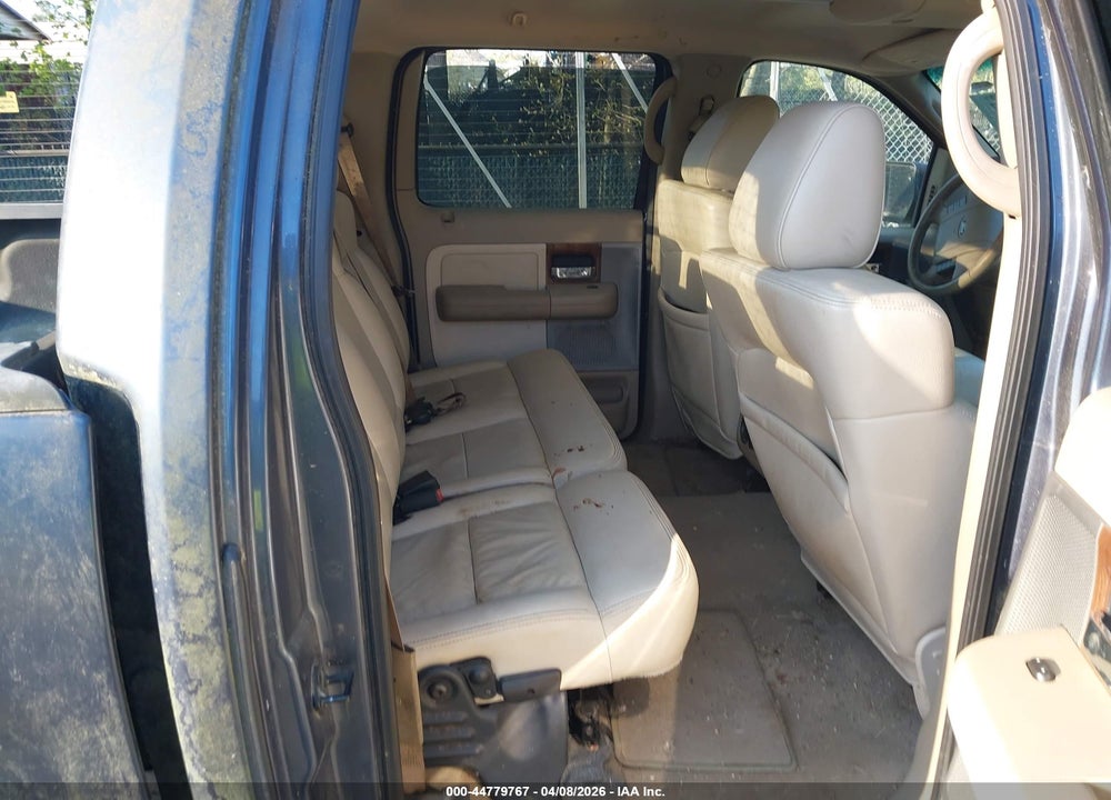 2004 FORD F-150 LARIAT/XLT VIN: 1FTPW12584KC20444