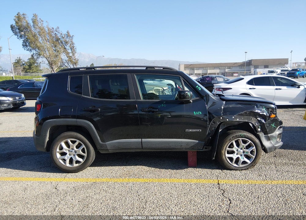 2016 JEEP RENEGADE LATITUDE VIN: ZACCJABT3GPE35574