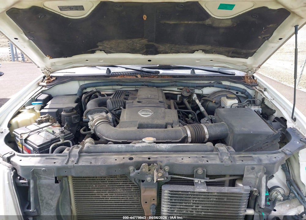 2010 NISSAN PATHFINDER SE VIN: 5N1AR1NN1AC624034