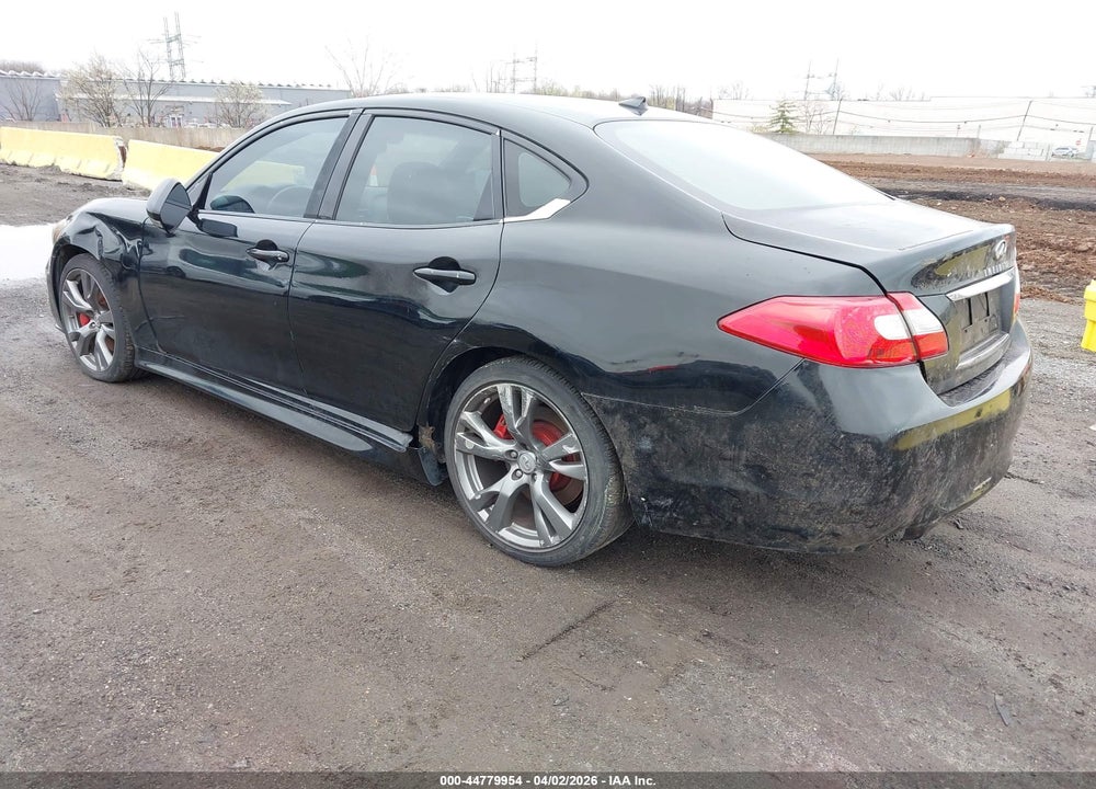 2011 INFINITI M56 VIN: JN1AY1AP8BM520220