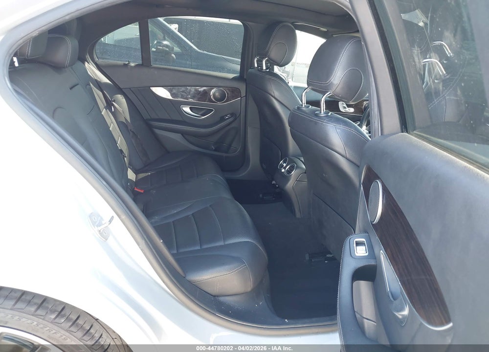2018 MERCEDES-BENZ C 300 VIN: WDDWF4JB1JR400779