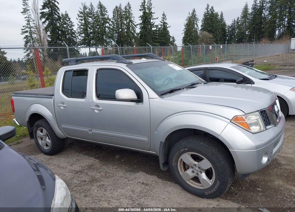 2006 NISSAN FRONTIER LE VIN: 1N6AD07U66C408265