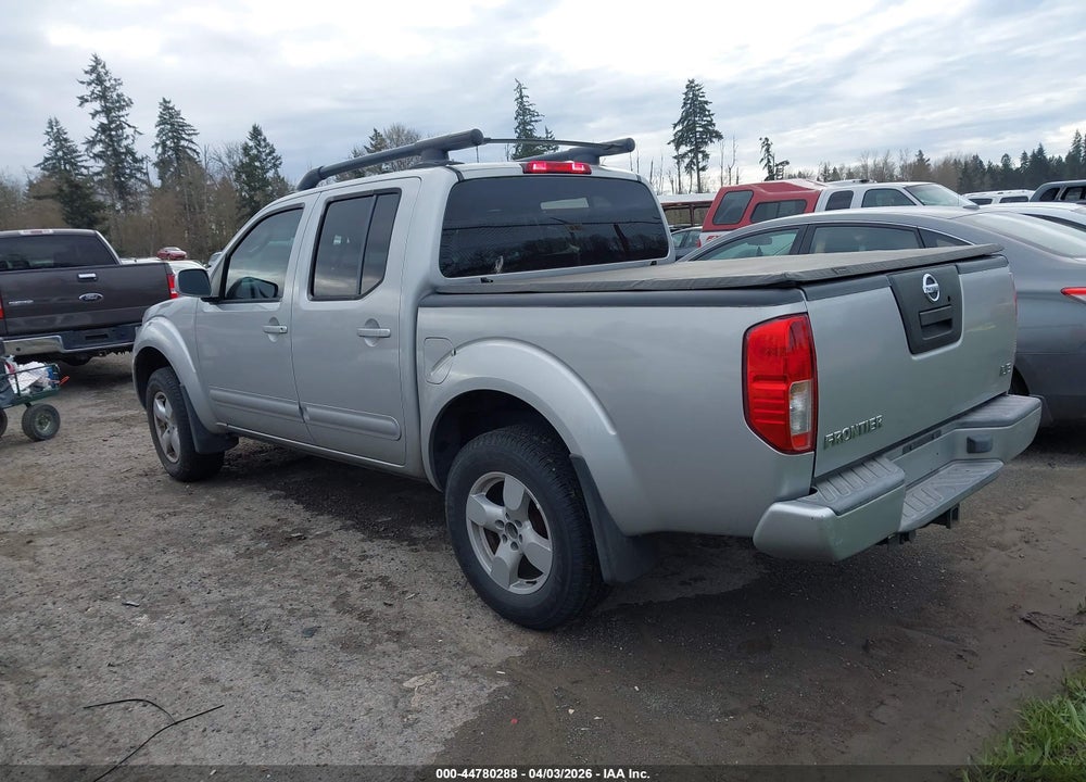 2006 NISSAN FRONTIER LE VIN: 1N6AD07U66C408265