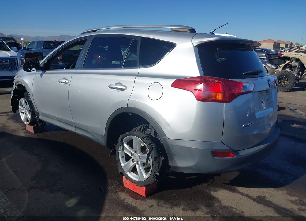 2013 TOYOTA RAV4 XLE VIN: 2T3WFREV3DW010363