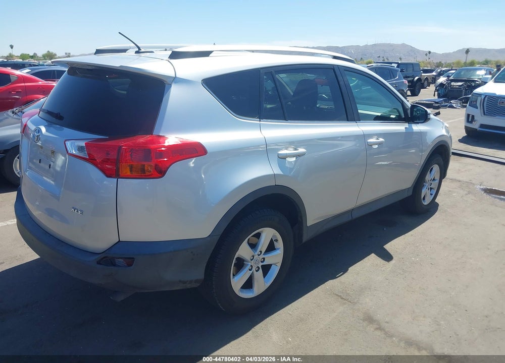 2013 TOYOTA RAV4 XLE VIN: 2T3WFREV3DW010363