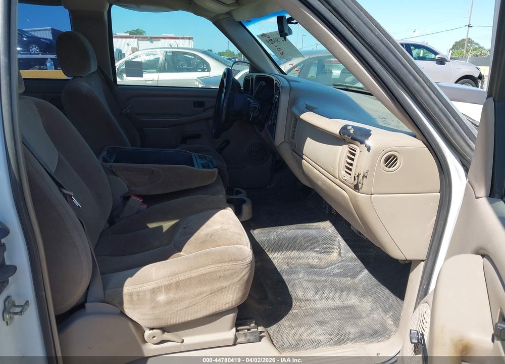 2005 GMC SIERRA 1500 WORK TRUCK VIN: 2GTEC19V851158759