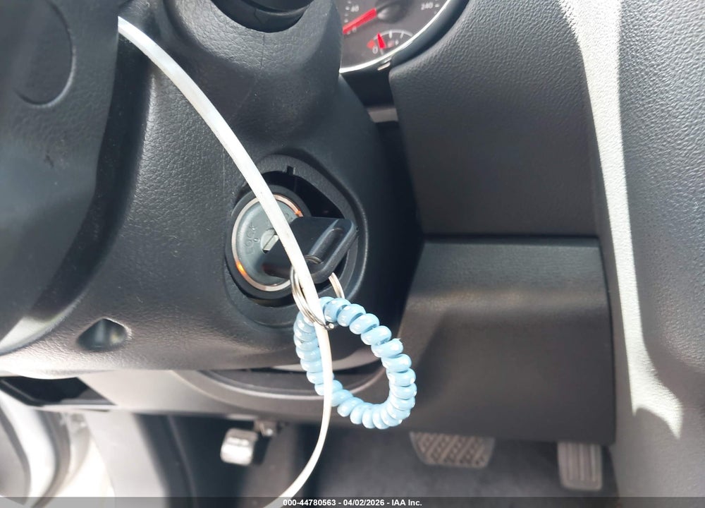 2012 NISSAN ROGUE S VIN: JN8AS5MT9CW605060