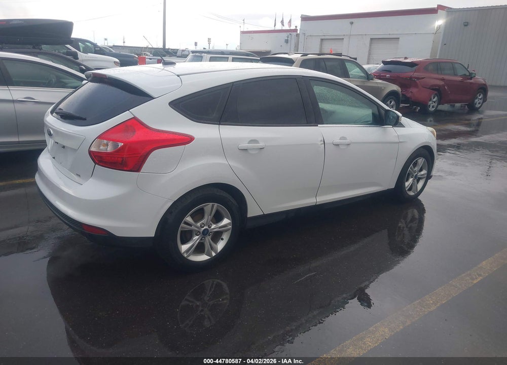 2014 FORD FOCUS SE VIN: 1FADP3K26EL326247