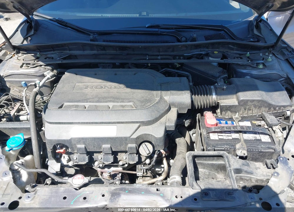 2014 HONDA ACCORD EX-L V-6 VIN: 1HGCR3F83EA013345
