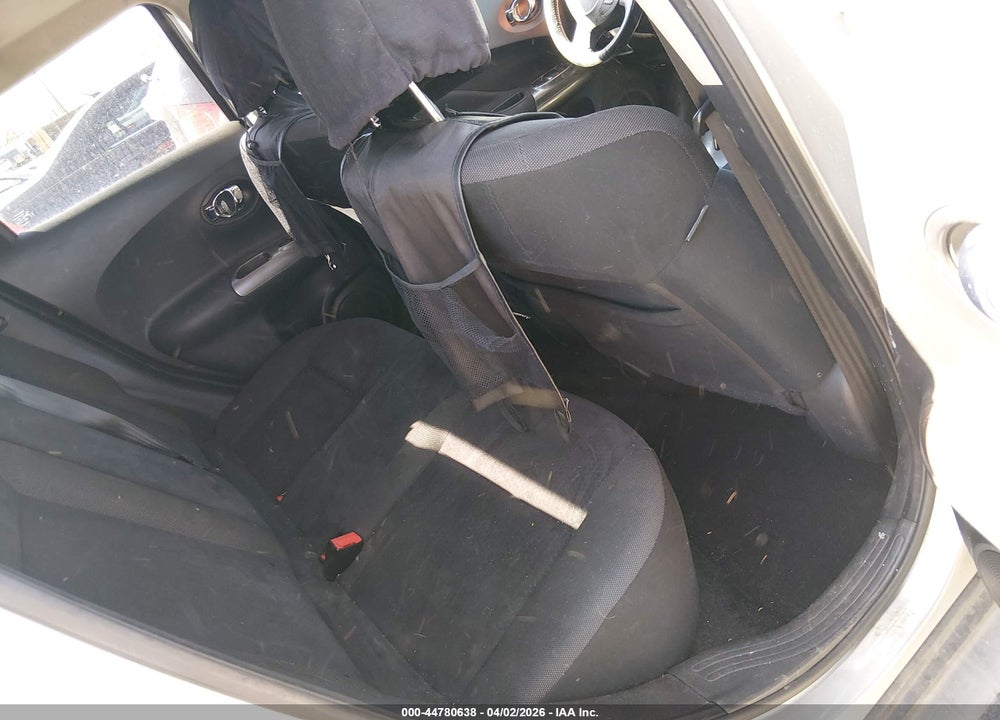 2011 NISSAN JUKE SV VIN: JN8AF5MR0BT022451