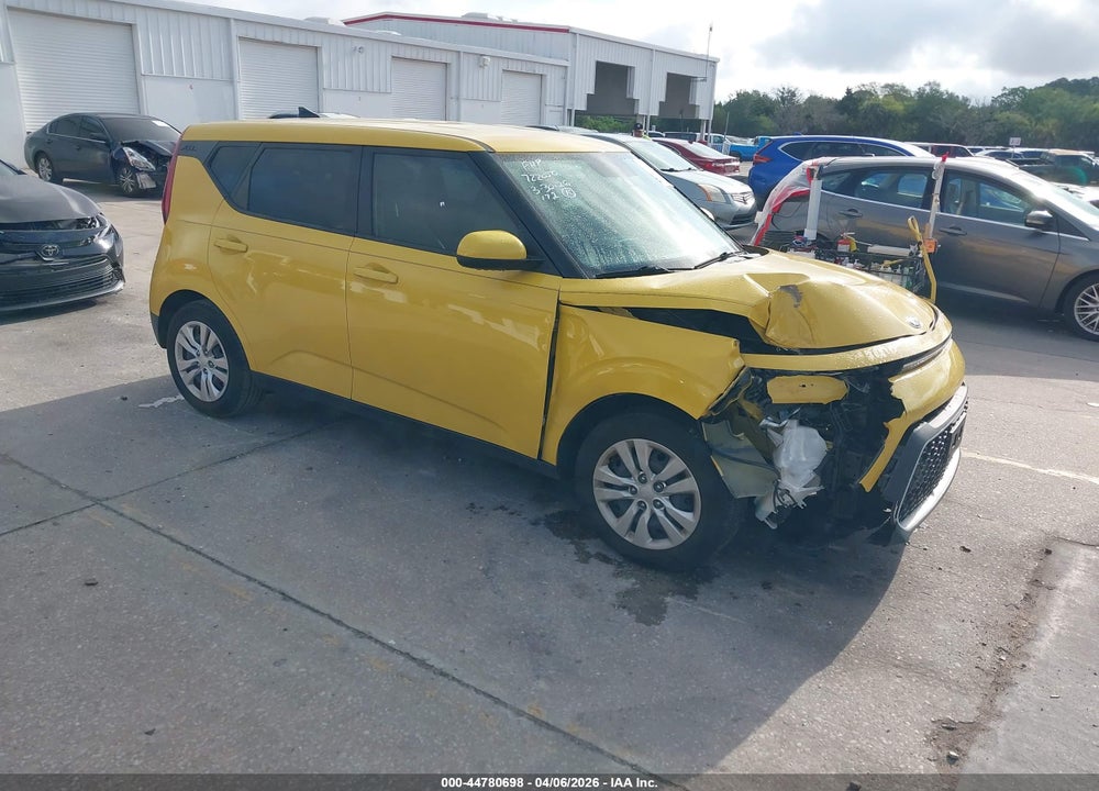 2020 KIA SOUL LX VIN: KNDJ23AUXL7077262