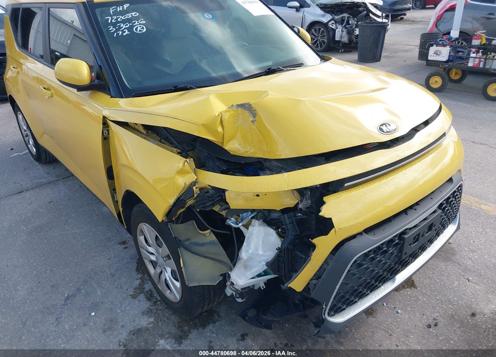 2020 KIA SOUL LX VIN: KNDJ23AUXL7077262