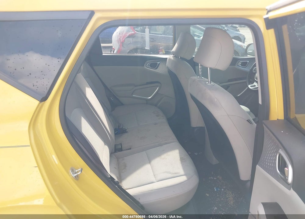 2020 KIA SOUL LX VIN: KNDJ23AUXL7077262