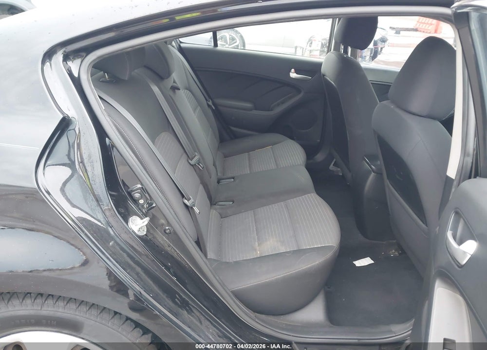 2017 KIA FORTE LX VIN: 3KPFL4A71HE123376