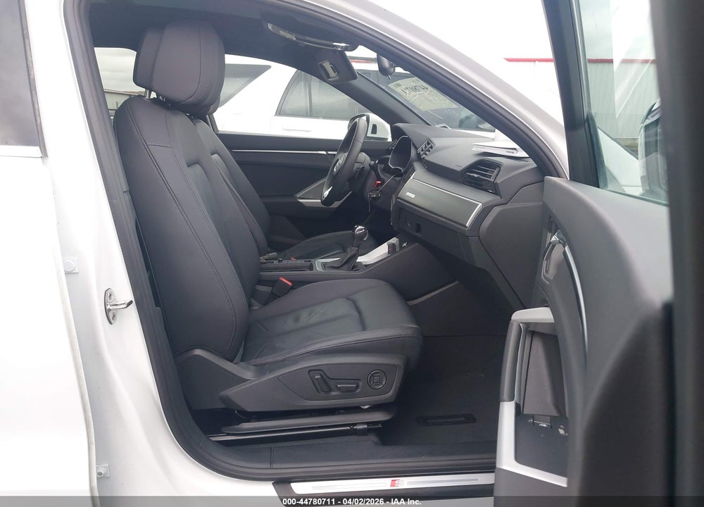 2025 AUDI Q3 PREMIUM 45 TFSI S LINE QUATTRO TIPTRONIC VIN: WA1DECF33S1058195