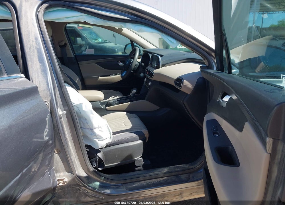 2019 HYUNDAI SANTA FE SE VIN: 5NMS23AD6KH126789