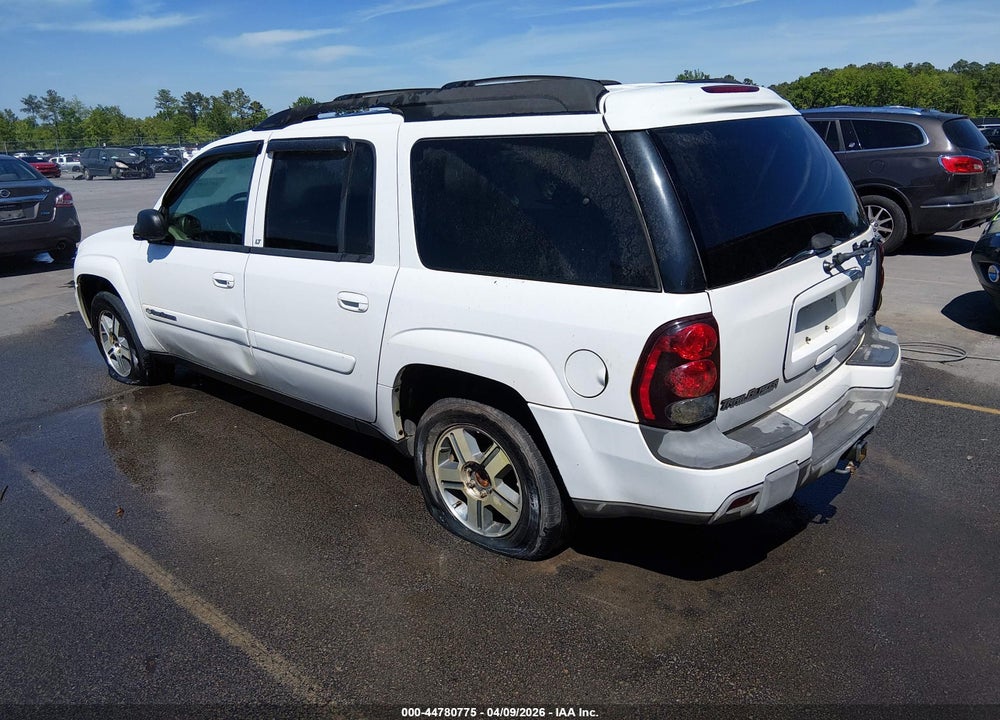 2004 CHEVROLET TRAILBLAZER EXT LT VIN: 1GNES16S446240824