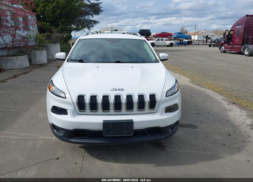2018 JEEP CHEROKEE LATITUDE 4X4 VIN: 1C4PJMCB3JD540873