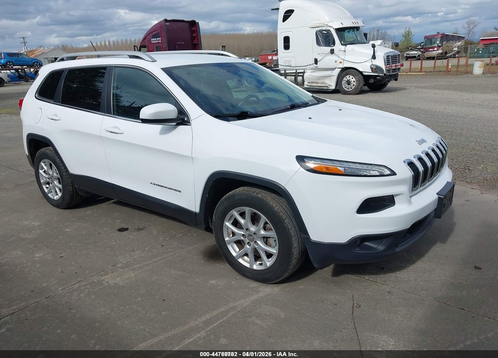 2018 JEEP CHEROKEE LATITUDE 4X4 VIN: 1C4PJMCB3JD540873