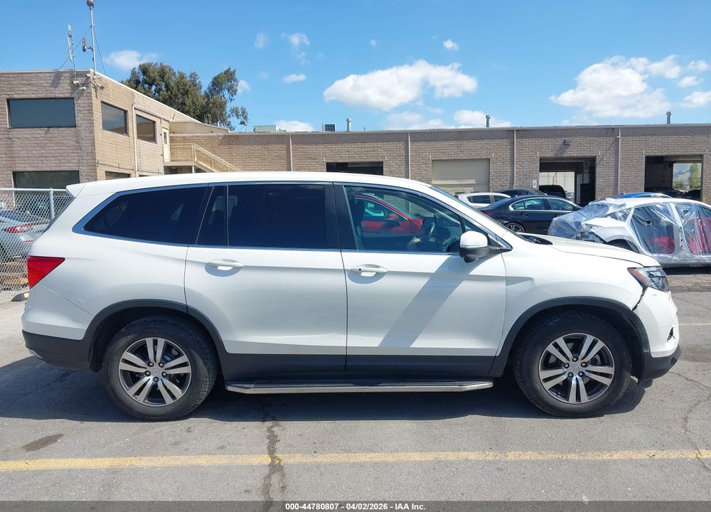 2017 HONDA PILOT EX-L VIN: 5FNYF6H5XHB044749