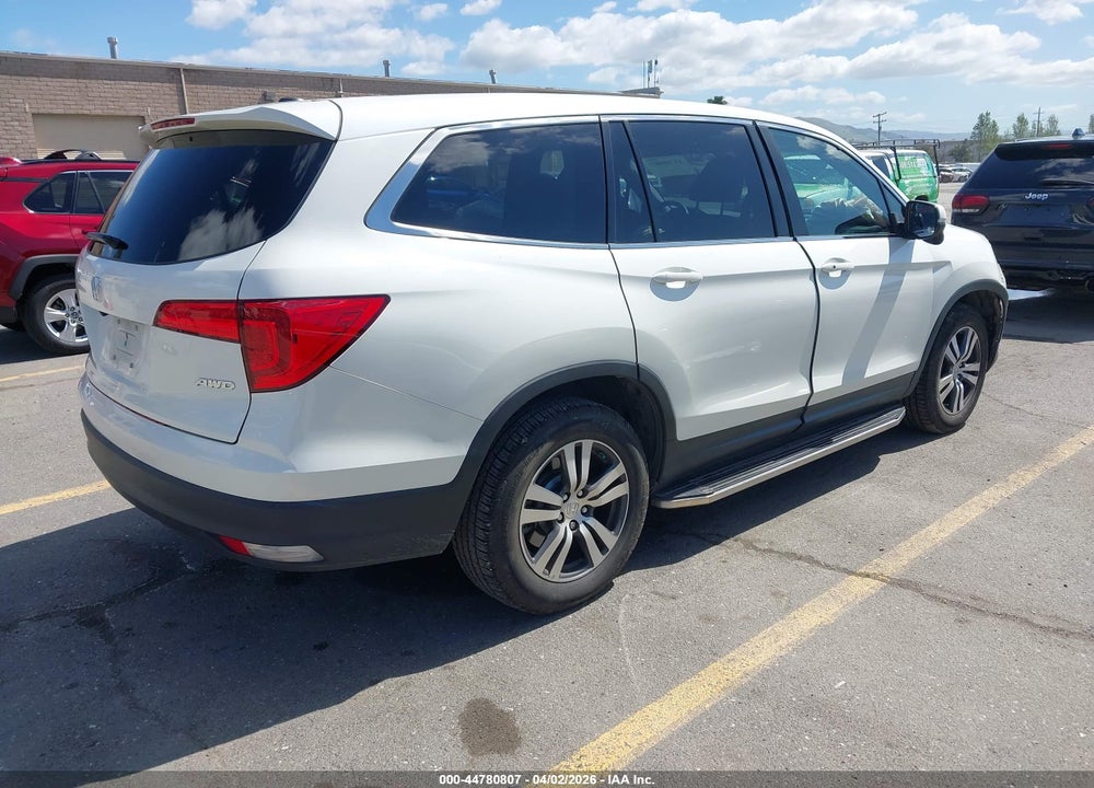 2017 HONDA PILOT EX-L VIN: 5FNYF6H5XHB044749