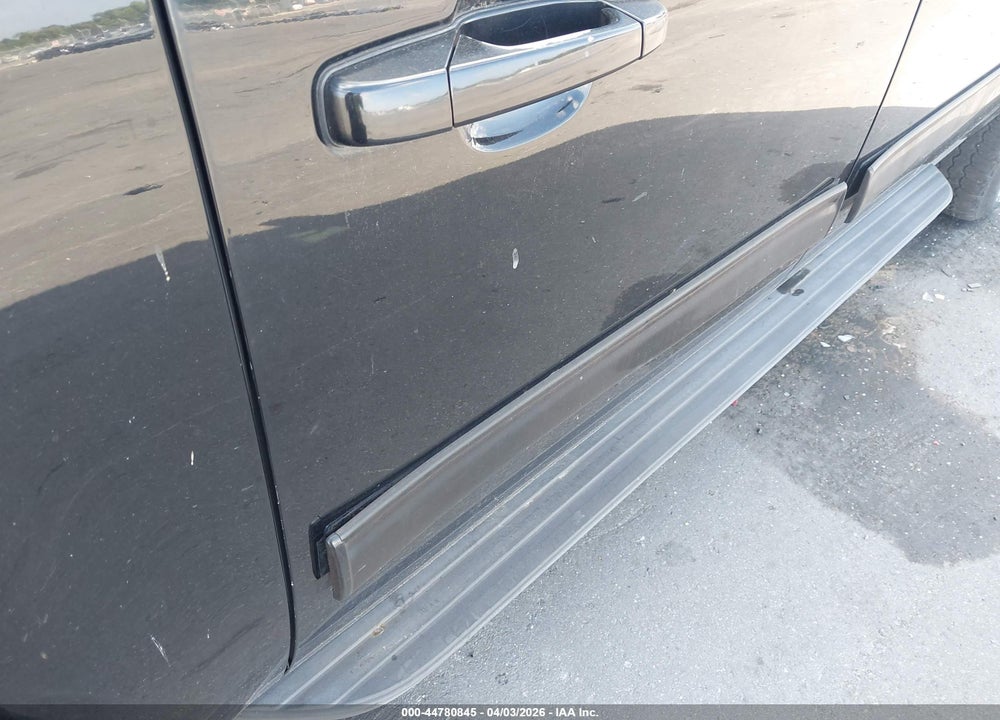 2014 CHEVROLET SUBURBAN 1500 LT VIN: 1GNSKJE71ER135934