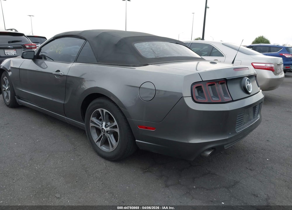 2014 FORD MUSTANG V6 PREMIUM VIN: 1ZVBP8EM6E5292307