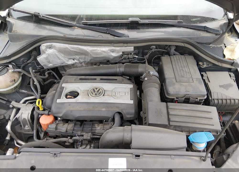 2014 VOLKSWAGEN TIGUAN SE VIN: WVGAV3AX6EW617017