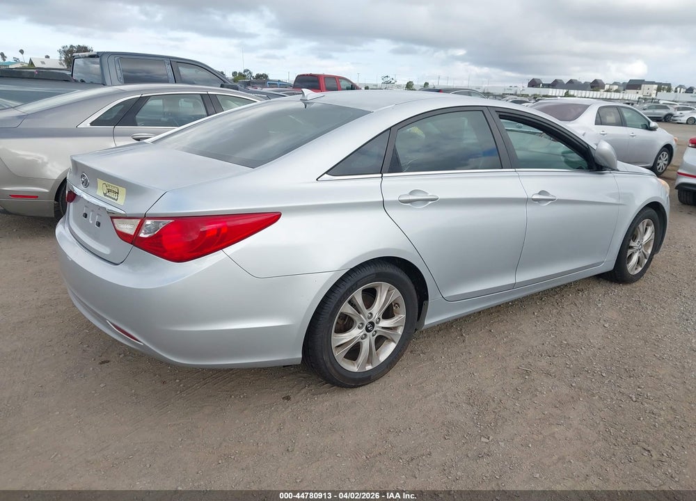 2012 HYUNDAI SONATA GLS VIN: 5NPEB4ACXCH338318
