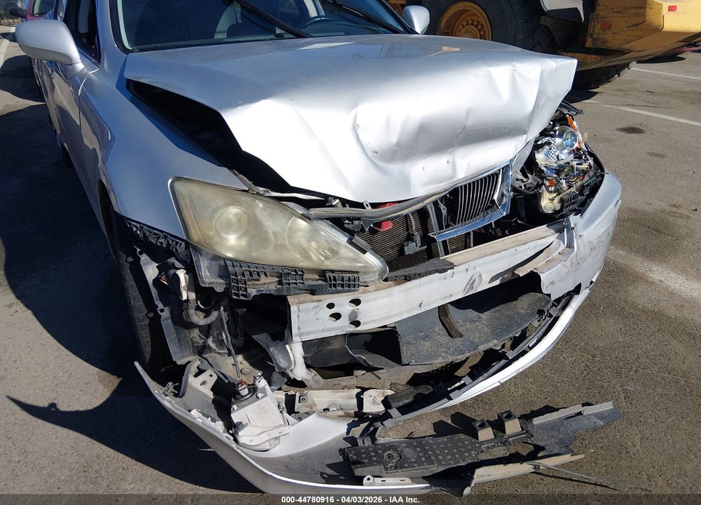 2008 LEXUS IS 350 VIN: JTHBE262782013843