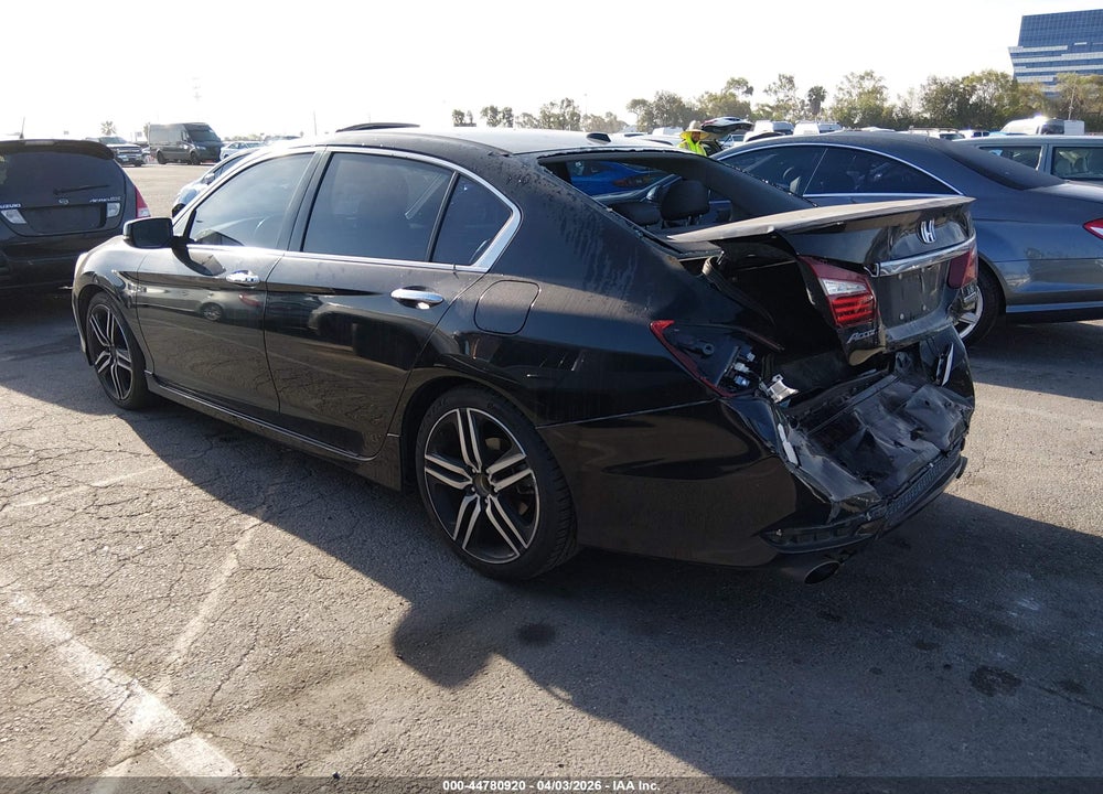 2017 HONDA ACCORD TOURING V6 VIN: 1HGCR3F97HA043395