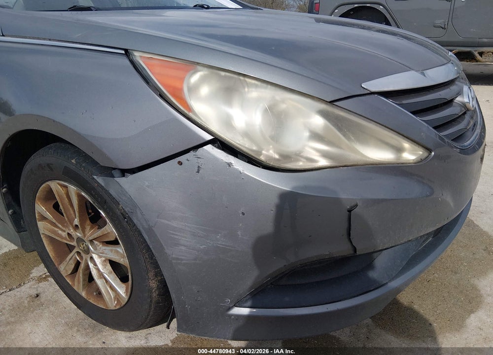 2014 HYUNDAI SONATA GLS VIN: 5NPEB4AC0EH832223