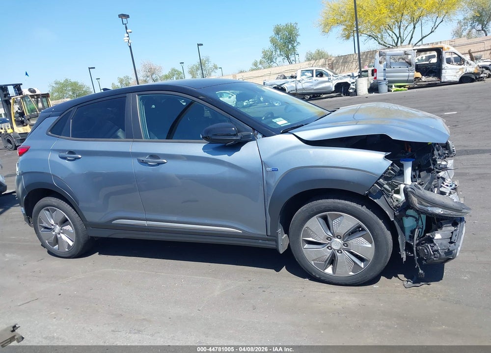 2020 HYUNDAI KONA ELECTRIC SEL VIN: KM8K23AG4LU077236