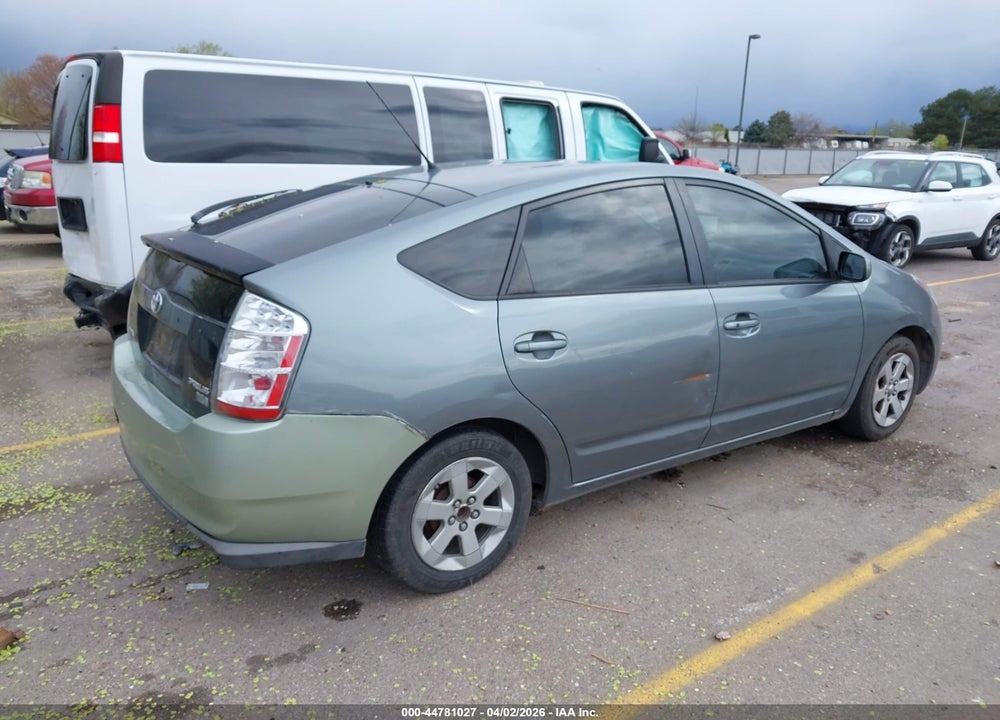 2005 TOYOTA PRIUS VIN: JTDKB20U150129325