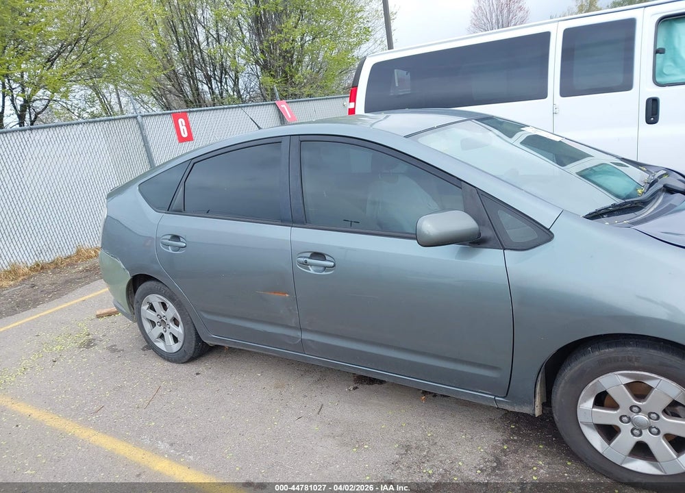 2005 TOYOTA PRIUS VIN: JTDKB20U150129325