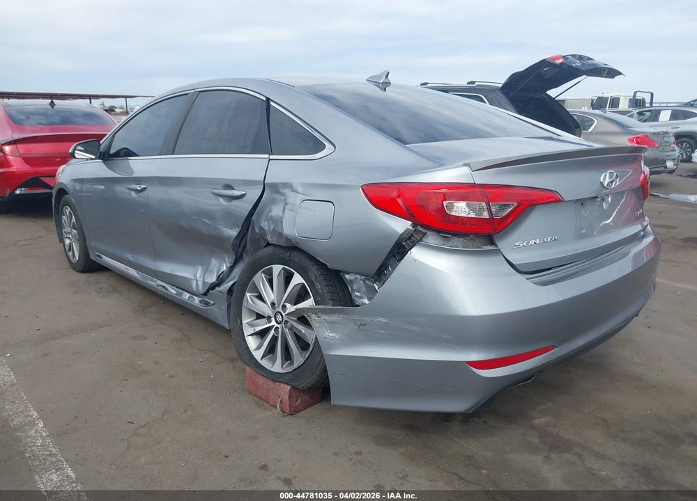 2015 HYUNDAI SONATA SPORT VIN: 5NPE34AF1FH054247