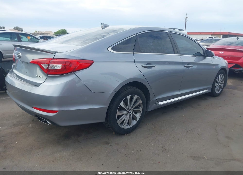 2015 HYUNDAI SONATA SPORT VIN: 5NPE34AF1FH054247