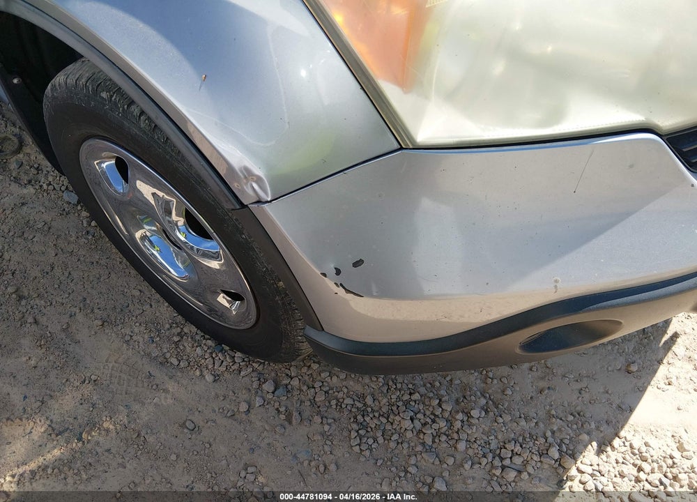 2008 HONDA CR-V LX VIN: 5J6RE48388L017356