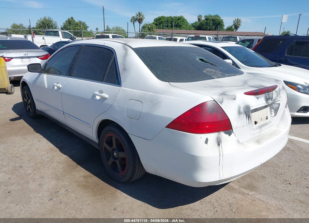 2007 HONDA ACCORD 2.4 LX VIN: 1HGCM56417A039517