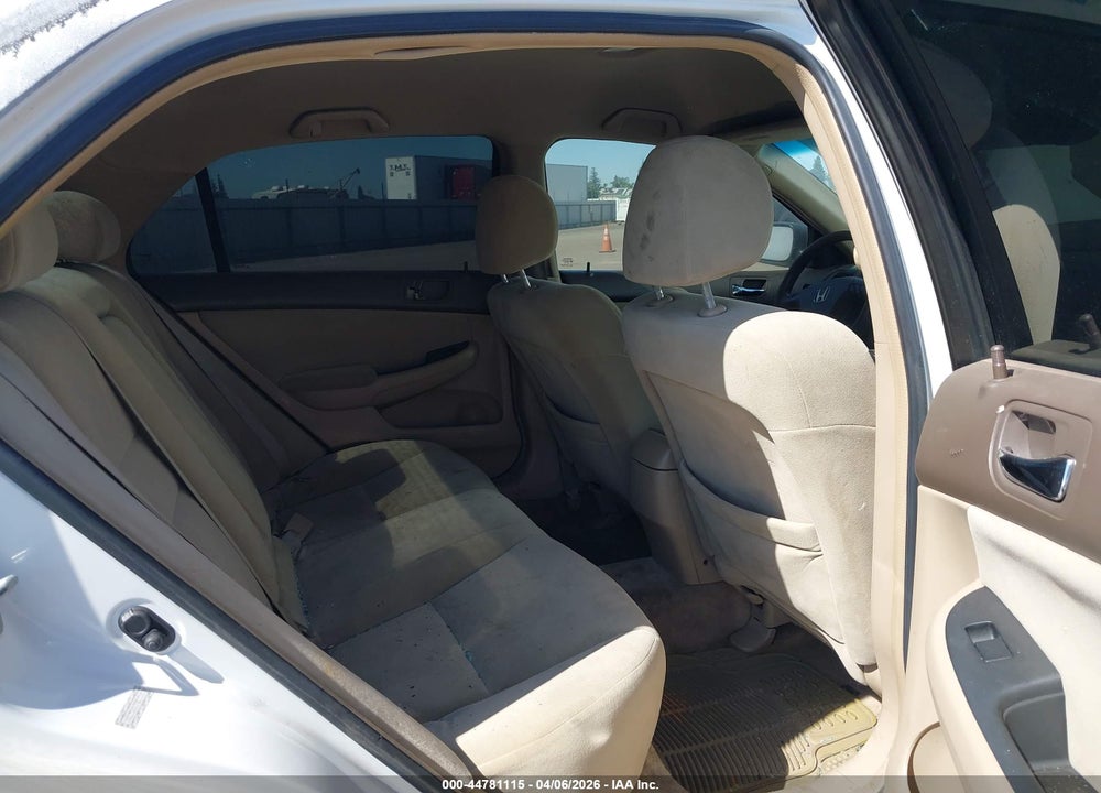 2007 HONDA ACCORD 2.4 LX VIN: 1HGCM56417A039517