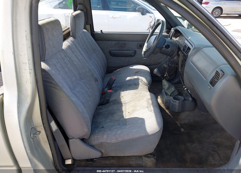 2000 TOYOTA TACOMA VIN: 5TENL42N2YZ686146