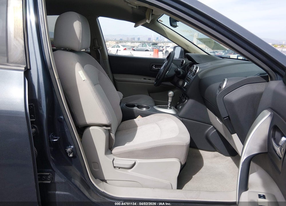 2013 NISSAN ROGUE S VIN: JN8AS5MT0DW553707