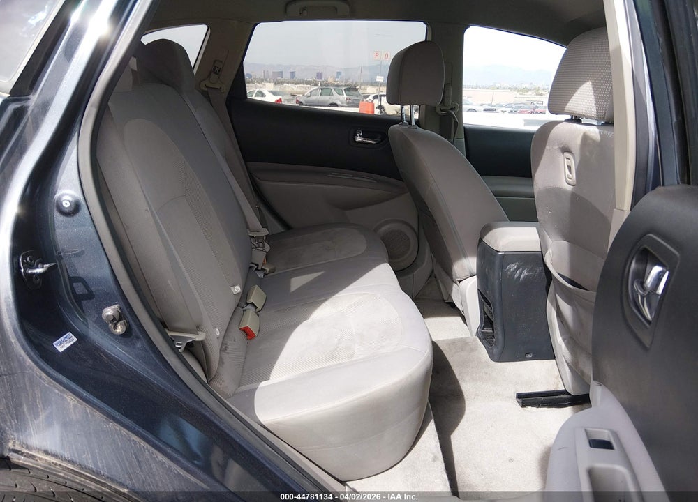 2013 NISSAN ROGUE S VIN: JN8AS5MT0DW553707