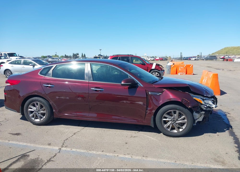 2019 KIA OPTIMA LX VIN: 5XXGT4L30KG320892