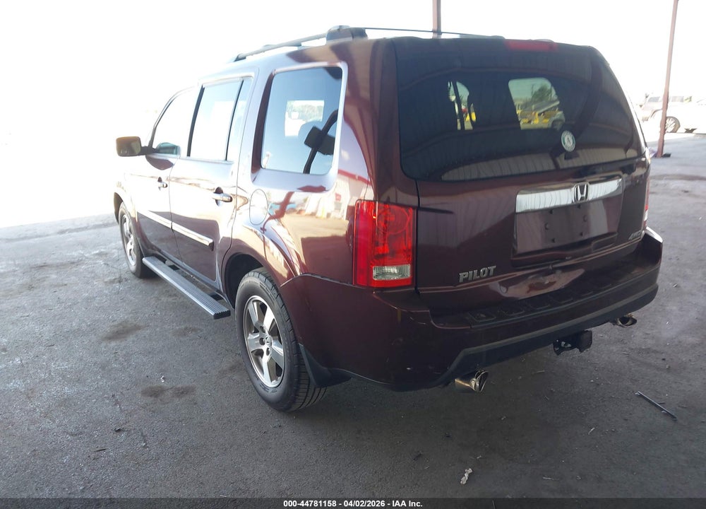 2011 HONDA PILOT EX VIN: 5FNYF4H45BB072493