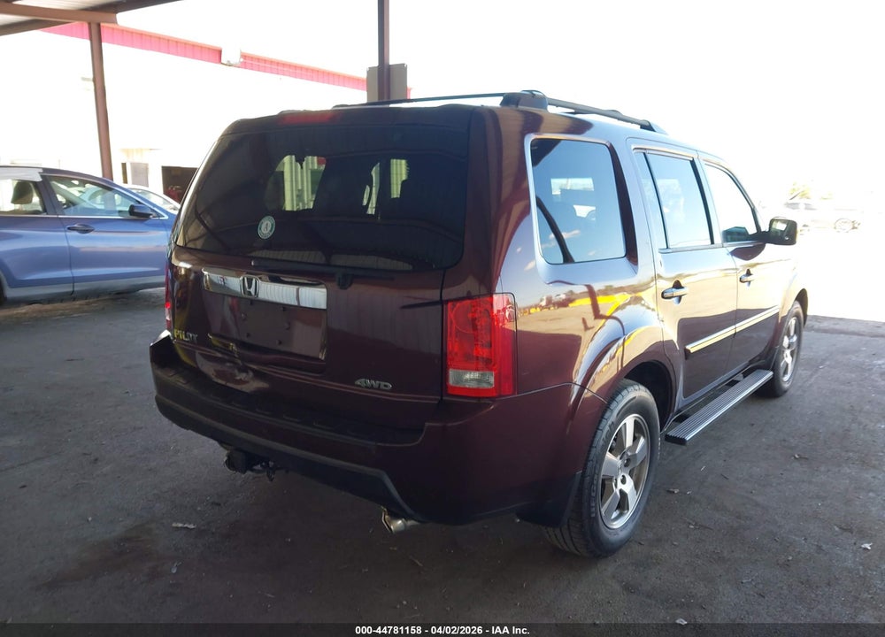 2011 HONDA PILOT EX VIN: 5FNYF4H45BB072493
