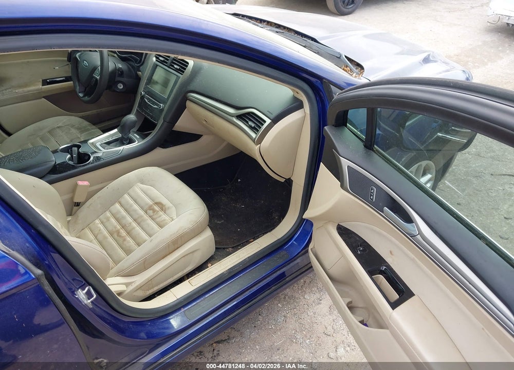 2014 FORD FUSION SE VIN: 1FA6P0HD4E5370915