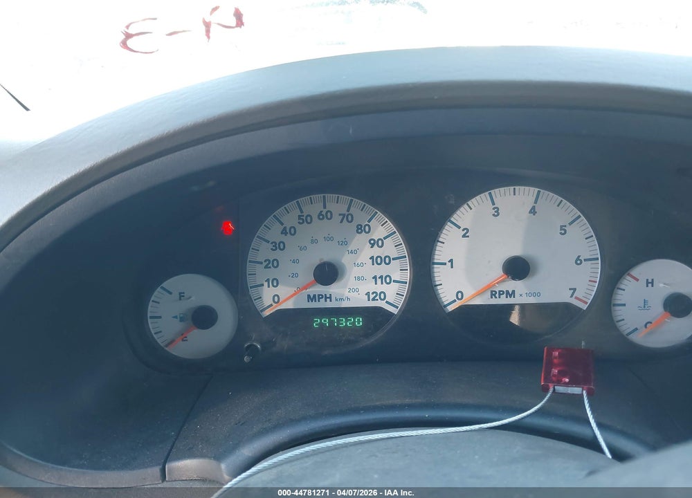 2006 DODGE GRAND CARAVAN SXT VIN: 2D8GP44L46R640881