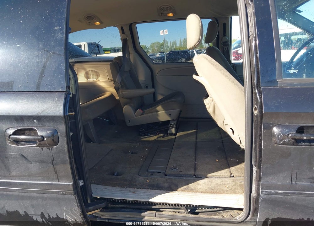 2006 DODGE GRAND CARAVAN SXT VIN: 2D8GP44L46R640881